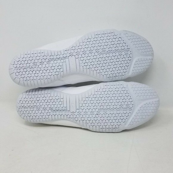 nike cheer scorpion women's cheerleading shoes